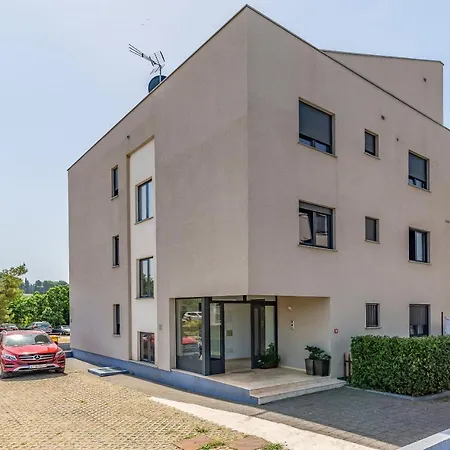 Paradiso Luxury Apartment, Apartment *
