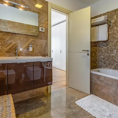 Apartment Paradiso Luxury Apartment, Rovinj